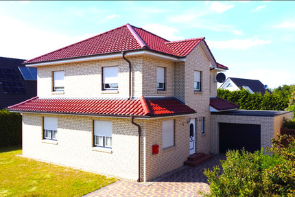 Traumhafte Stadtvilla mit massiver Garage provisionsfrei zum Kauf zimmer