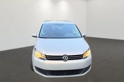 VW Touran 172.072 km 7.299 &euro; Donaueschingen 78166