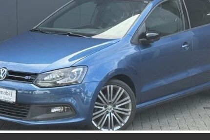 VW Polo 124.800 km 12.480 € Hainburg 63512