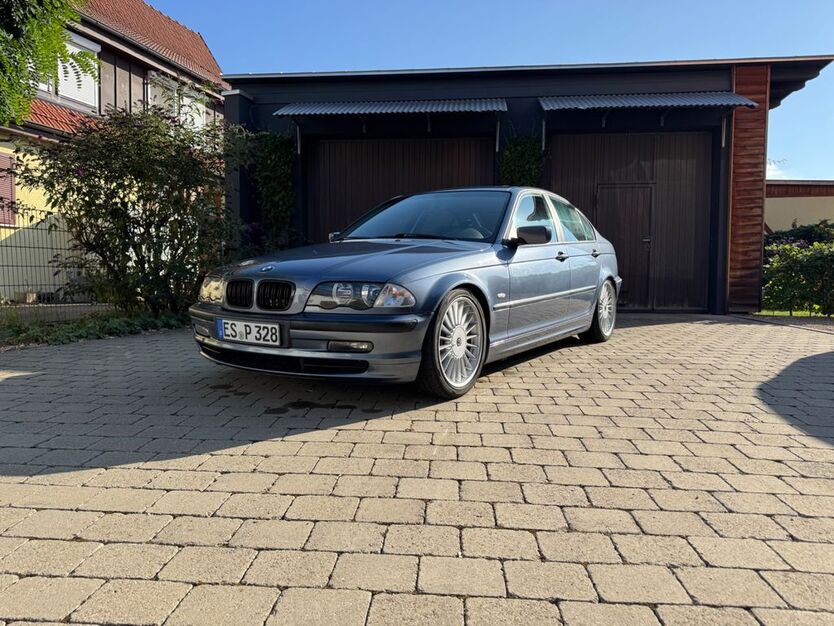BMW 328 208.000 km 6.800 € Beuren 72660