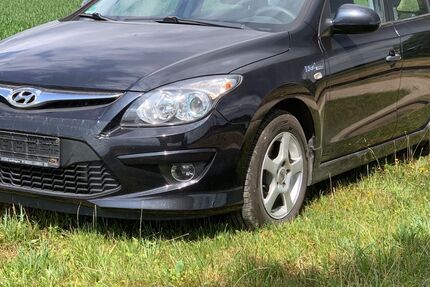 Hyundai i30 251.647 km 2.300 &euro; Kammeltal 89358