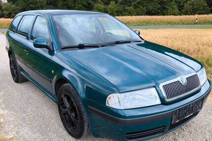 Skoda Octavia 204.500 km 2.990 &euro; Witzenhausen 37218