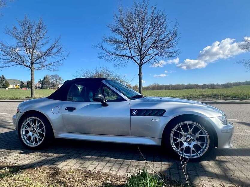 BMW Z3 111.852 km 17.000 € Berlin 13465
