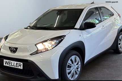 Toyota Aygo (X) 46.669 km 11.880 &euro; Bremen 28205