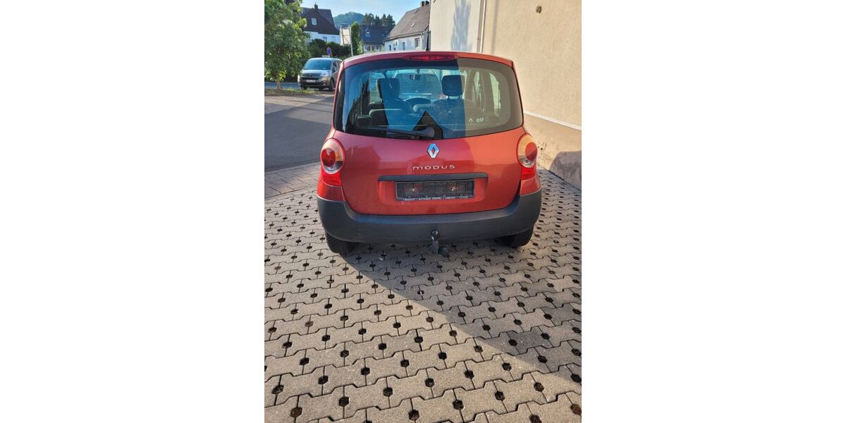 Renault Modus 109.000 km 2.300 &euro; Waldbrunn Hausen 65620