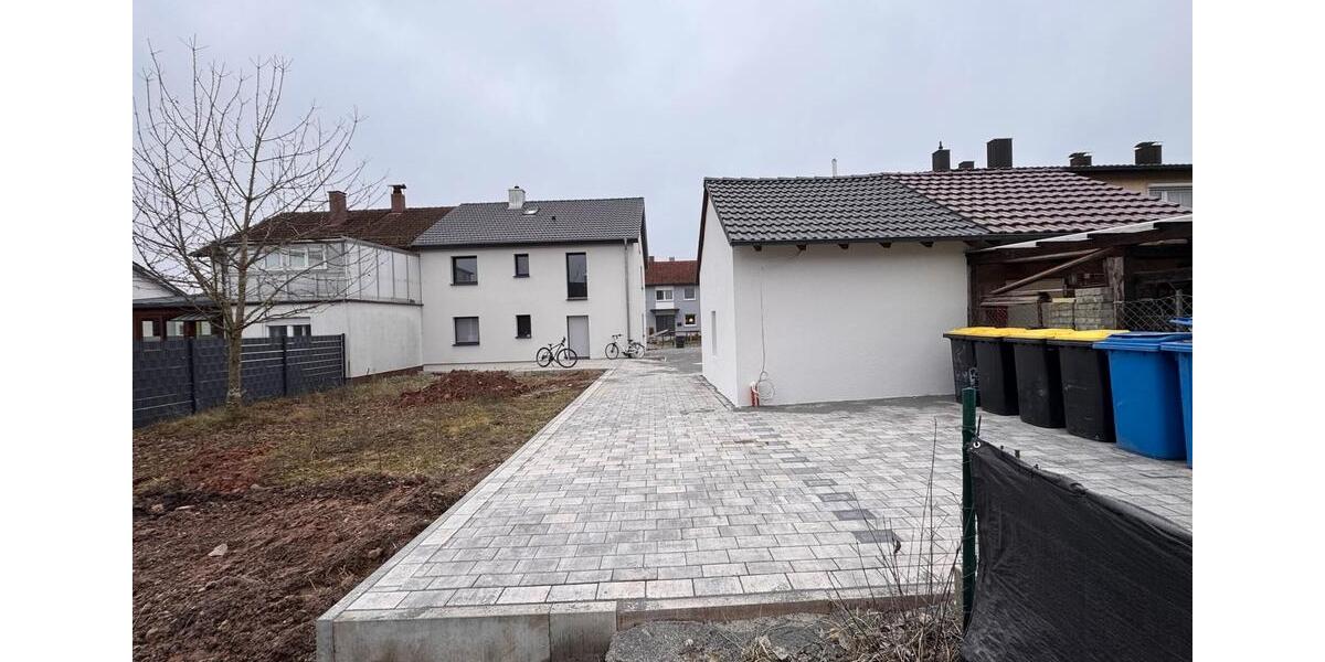 Frisch renovierte 4 Familien Haus 13 zimmer