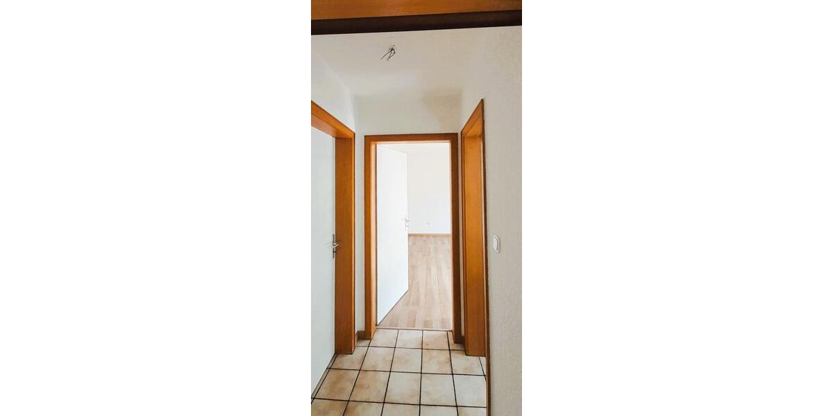 Erdgeschoßwohnung Lennestadt - 3 Zimmer, 82 m&sup2;, 600&euro; | Angebot:26270991