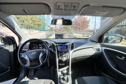 Hyundai i30 157.000 km 5.500 &euro; München 80809