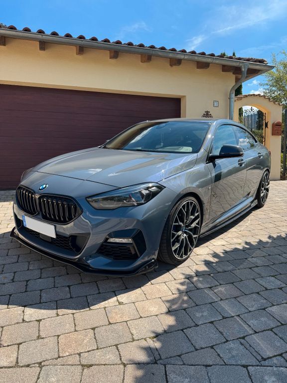 220 Gran Coupé