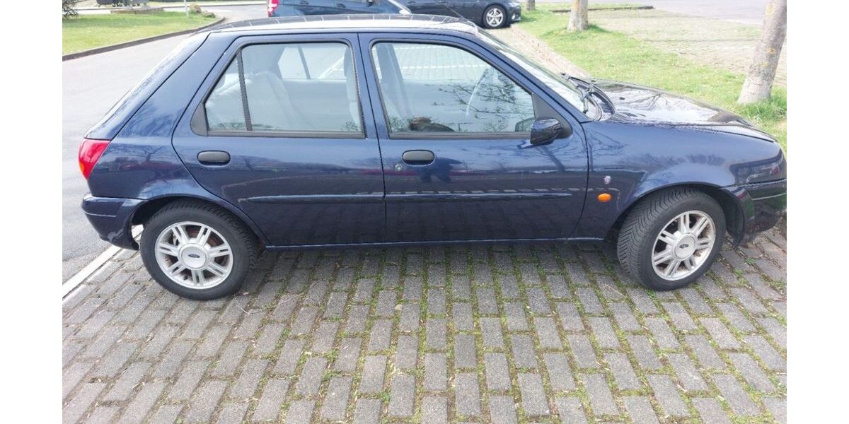 Ford Fiesta 59.000 km 1.600 &euro; Köln 51105