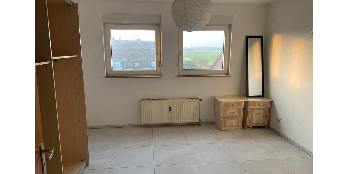 Etagenwohnung Kaarst - 3 Zimmer, 82 m&sup2;, 1.280&euro; | Angebot:26676667