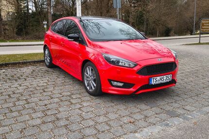 Ford Focus 123.000 km 8.900 &euro; Palling 83349