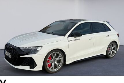 Audi RS3 4.500 km 74.900 &euro; Magdeburg 39116