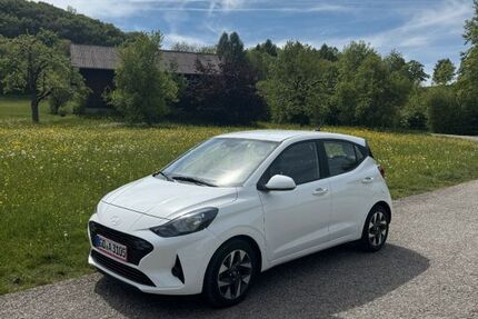 Hyundai i10 12.200 km 16.500 &euro; Waldstetten 73550