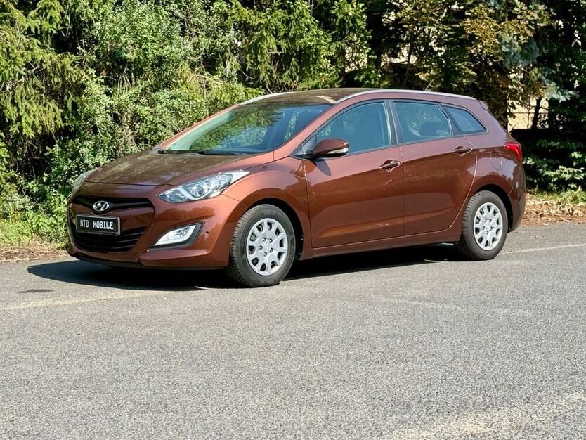 i30