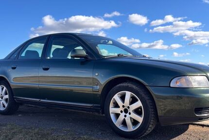 Audi A4 293.600 km 2.250 &euro; Neunhofen 07806