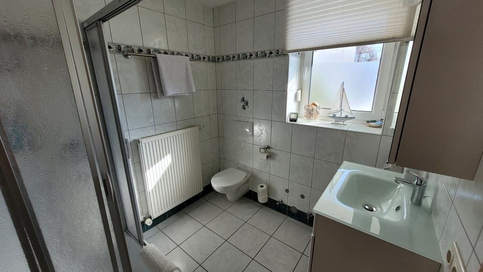 Doppelhaushälfte zu vermieten – ideal für kleine Familie 4 zimmer