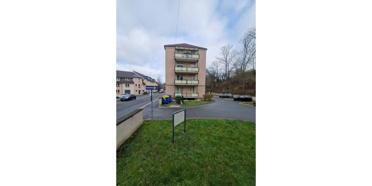 Etagenwohnung Gera Ostviertel - 2 Zimmer, 67 m&sup2;, 390&euro; | Angebot:26891737