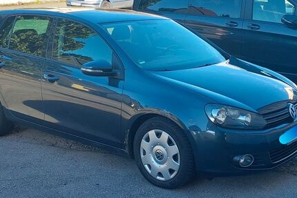 VW Golf 208.000 km 3.500 &euro; Neuburg a.d. Kammel 86476