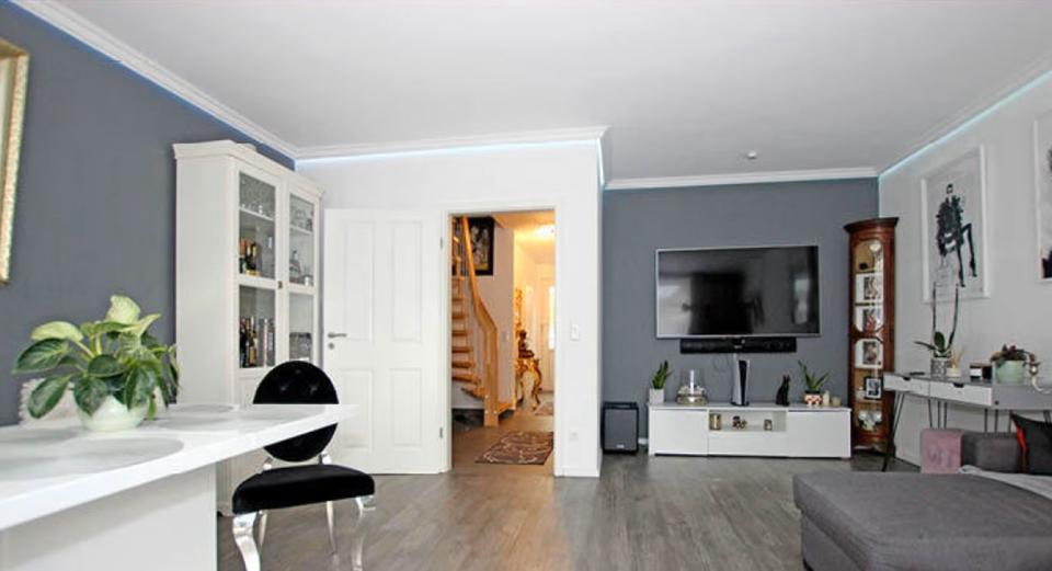 Reihenhaus Oststeinbek - 5 Zimmer, 141 m&sup2;, 2.500&euro; | Angebot:25904756