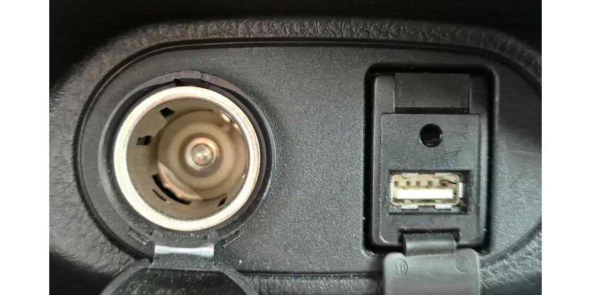 Toyota Yaris Team D 98.400 km 11.890 &euro; Rodgau 63110