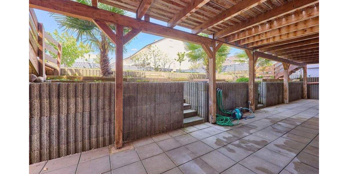 Reihenendhaus Ludwigshafen Oggersheim - 9 Zimmer, 314 m&sup2;, 1.190.000&euro; | Angebot:25257436