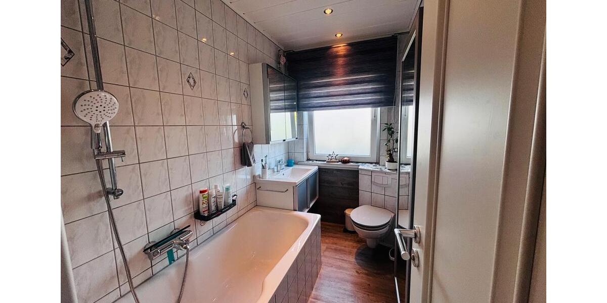Erdgeschoßwohnung Leopoldshöhe - 3 Zimmer, 75 m&sup2;, 210.000&euro; | Angebot:26977239