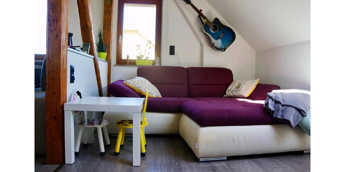 Dachgeschoßwohnung Oelsnitz (Erzgebirge) - 4 Zimmer, 72 m&sup2;, 550&euro; | Angebot:26227355