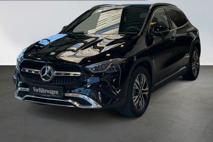 Mercedes-Benz GLA 200 9.900 km 42.590 &euro; Waldshut-Tiengen 79761