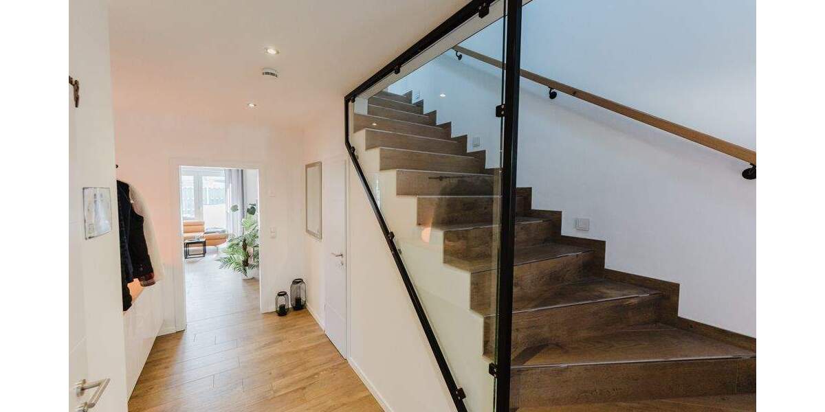 Einfamilienhaus Nordhorn - 7 Zimmer, 291 m&sup2;, 675.000&euro; | Angebot:24906137