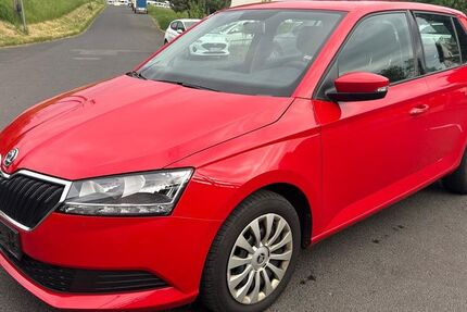 Skoda Fabia 97.000 km 8.890 &euro; Würzburg 97076