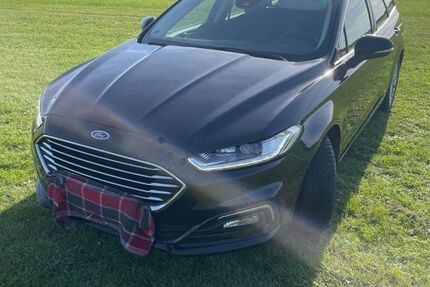 Ford Mondeo 85.000 km 19.200 € Nussloch 69226