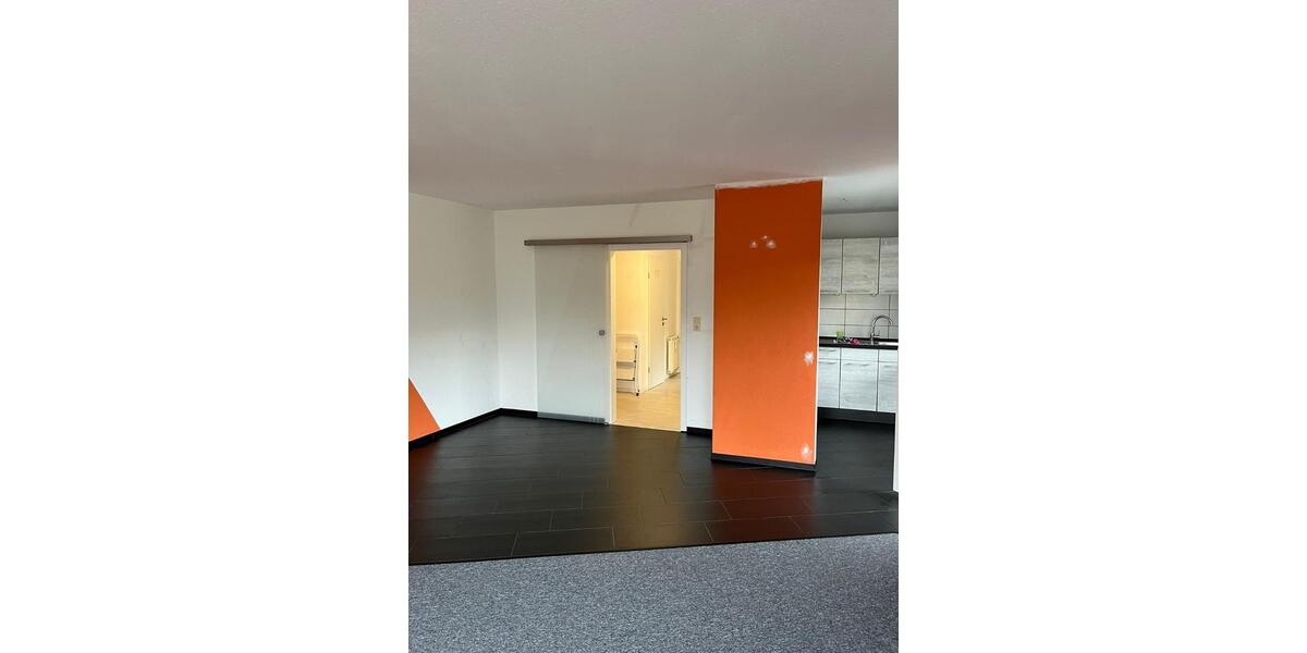 Etagenwohnung Zerbst (Anhalt) - 2 Zimmer, 66 m&sup2;, 50.000&euro; | Angebot:26093627