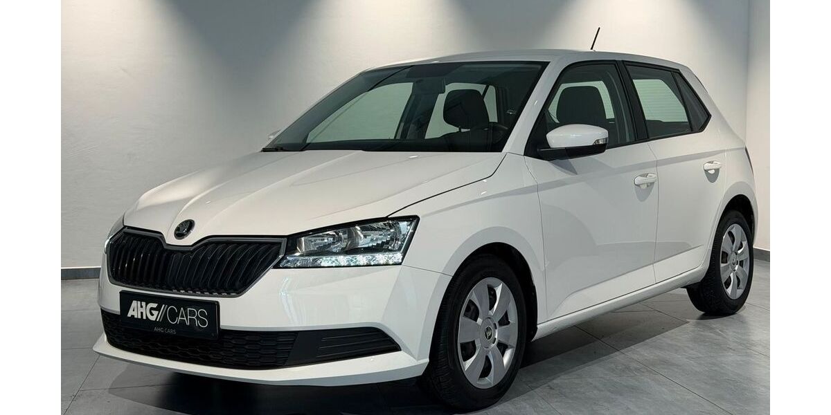 Skoda Fabia 83.832 km 9.500 &euro; Burghaun 36151