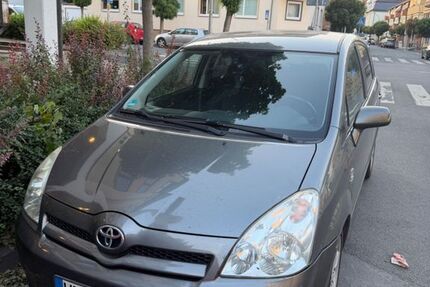 Toyota Corolla Verso 231.500 km 4.000 &euro; Kitzingen 97318