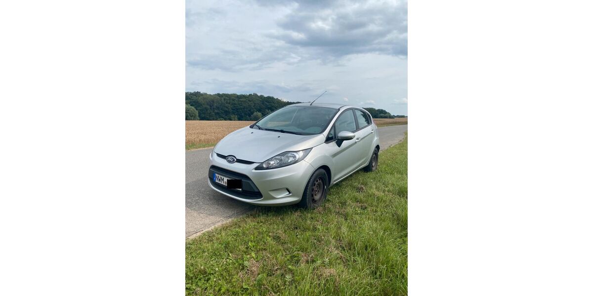 Ford Fiesta 162.800 km 2.600 &euro; Diedrichshagen 23936
