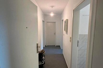 Helle und moderne 2 Raum Küche Bad Wohnung mit Einbauküche 2 zimmer