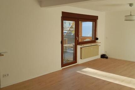 Sonnige Wohnung mit Terrasse in Schwabach 1.5 zimmer