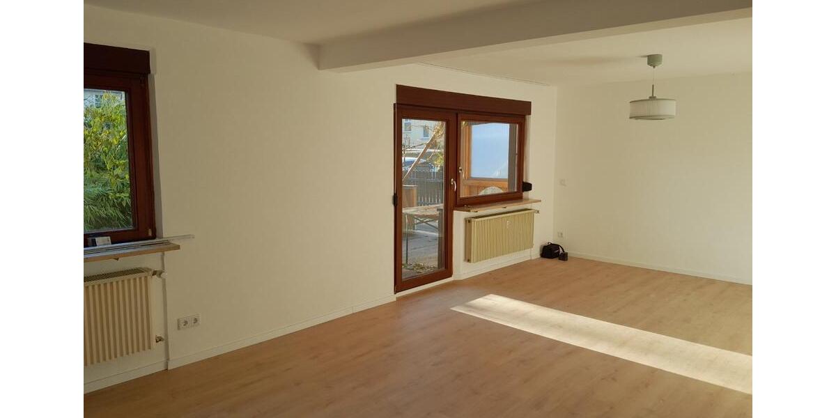Sonnige Wohnung mit Terrasse in Schwabach 1.5 zimmer