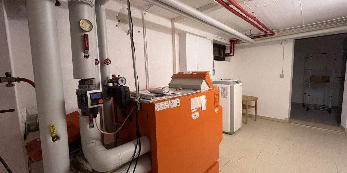 Mehrfamilienhaus, Wohnhaus Bad Füssing Würding - 7 Zimmer, 255 m&sup2;, 850.000&euro; | Angebot:25776956