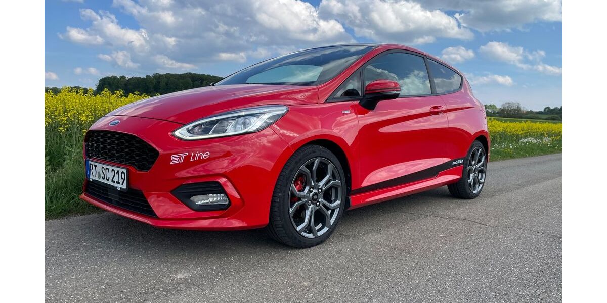 Ford Fiesta 82.000 km 13.999 &euro; Hohenstein 72531