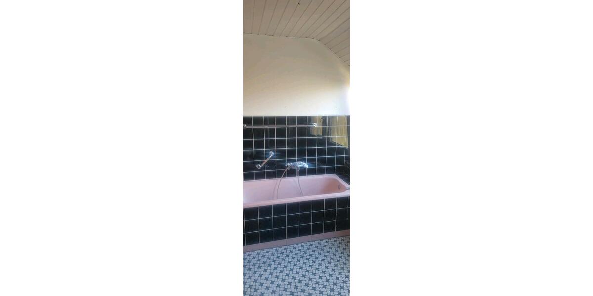 Etagenwohnung Osnabrück Nahne - 5 Zimmer, 115 m&sup2;, 1.400&euro; | Angebot:25946898