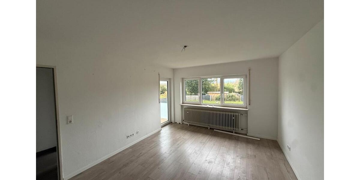 Etagenwohnung Rheinau - 2 Zimmer, 55 m&sup2;, 650&euro; | Angebot:26039079