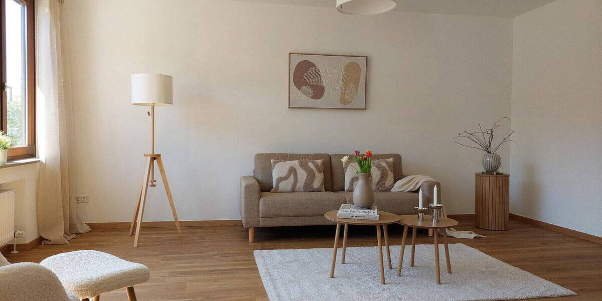 Etagenwohnung Leonberg - 4 Zimmer, 93 m&sup2;, 415.000&euro; | Angebot:26443436