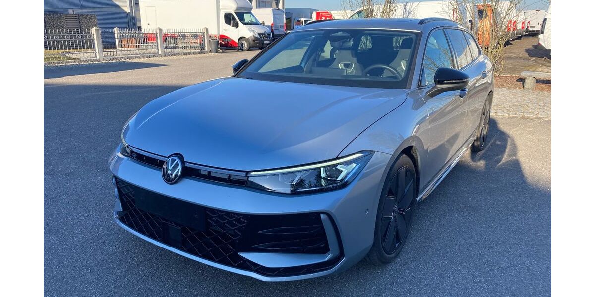 VW Passat Variant 5.669 km 40.900 &euro; Feldkirchen 94351
