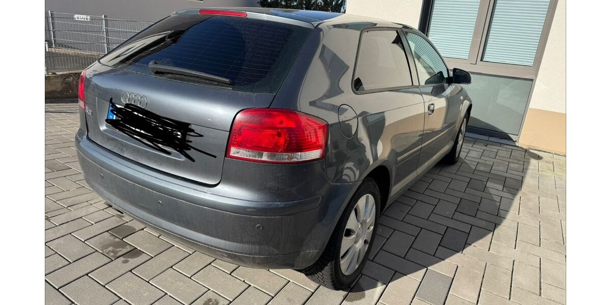 Audi A3 322.000 km 2.699 &euro; Wiesbaden 65199