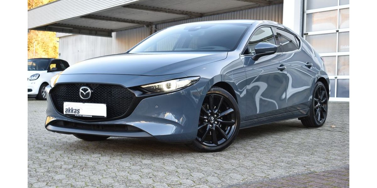 Mazda 3 93.000 km 19.900 € Bad Vilbel 61118