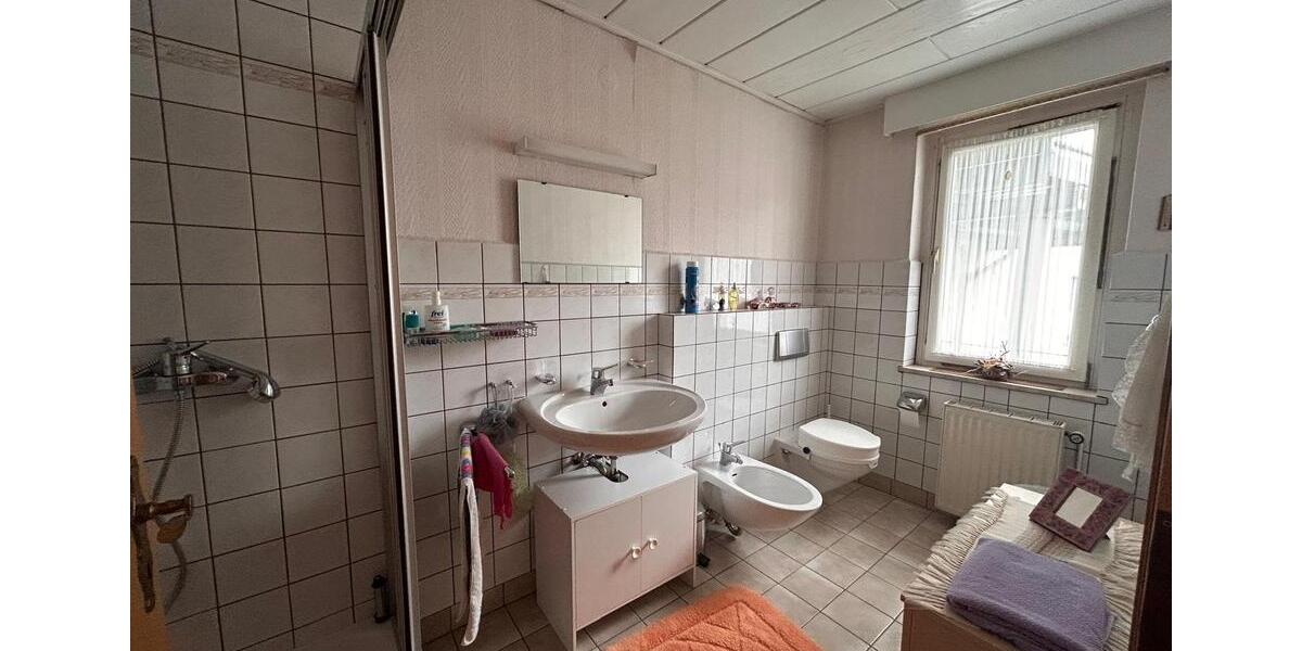 Einfamilienhaus Gützkow - 5 Zimmer, 220 m&sup2;, 159.000&euro; | Angebot:26284391