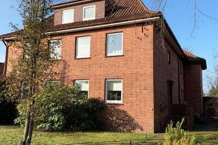 Frisch renovierte 3-Zimmer-Wohnung im 1. OG in Klinik-Nähe 3 zimmer