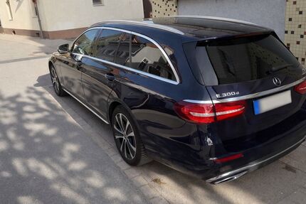 Mercedes-Benz E 300 142.000 km 22.500 &euro; Dossenheim 69221